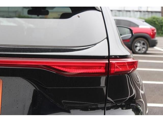 TOYOTA HARRIER 2WD 2022