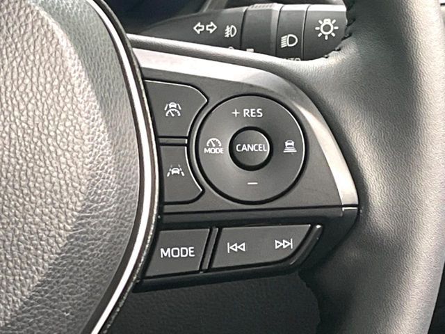 TOYOTA COROLLA CROSS HYBRID 2024