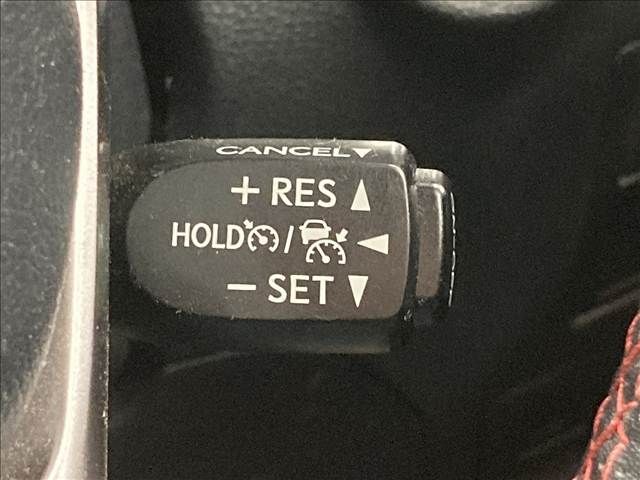 TOYOTA HILUX 4WD 2023