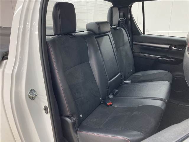 TOYOTA HILUX 4WD 2023