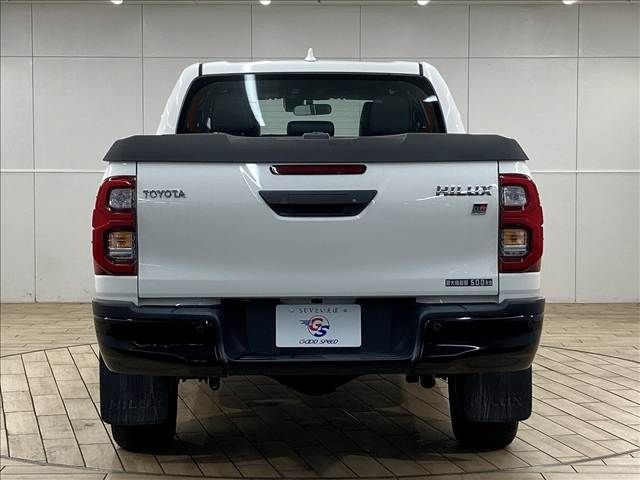TOYOTA HILUX 4WD 2023