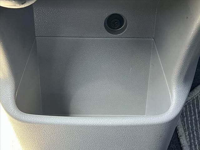 DAIHATSU MIRA e:S 2016