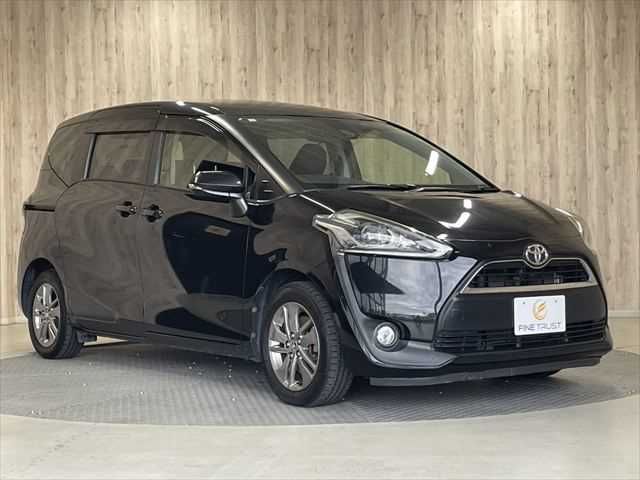 TOYOTA SIENTA 2017