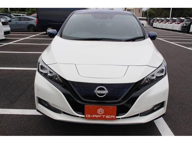 NISSAN LEAF 2021