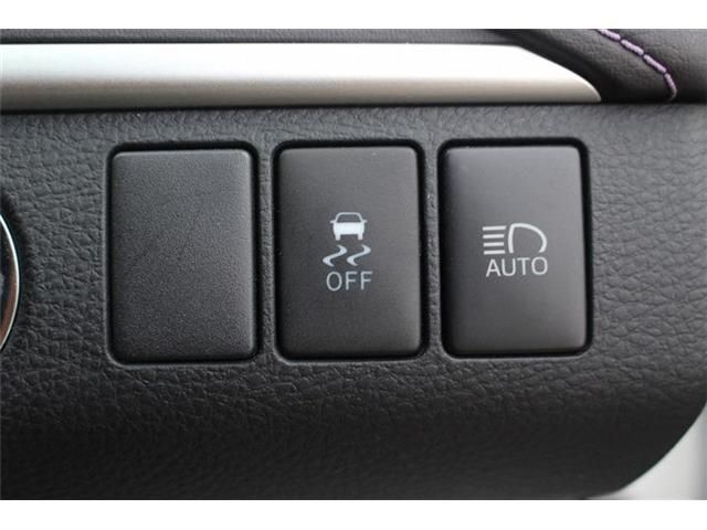 TOYOTA HARRIER 2WD 2015