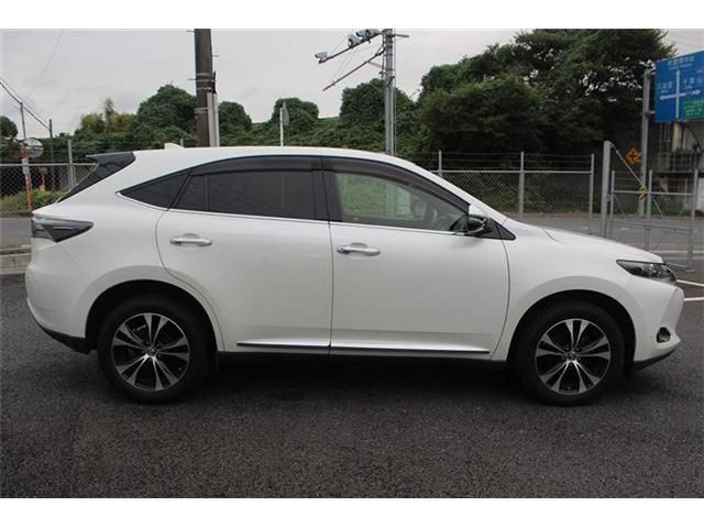 TOYOTA HARRIER 2WD 2015