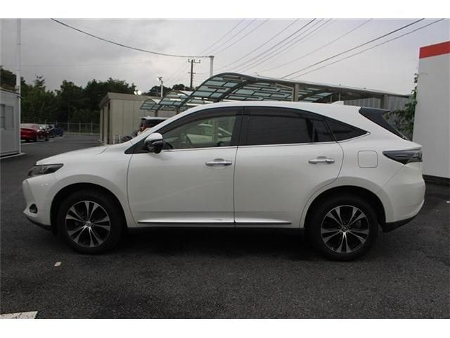 TOYOTA HARRIER 2WD 2015