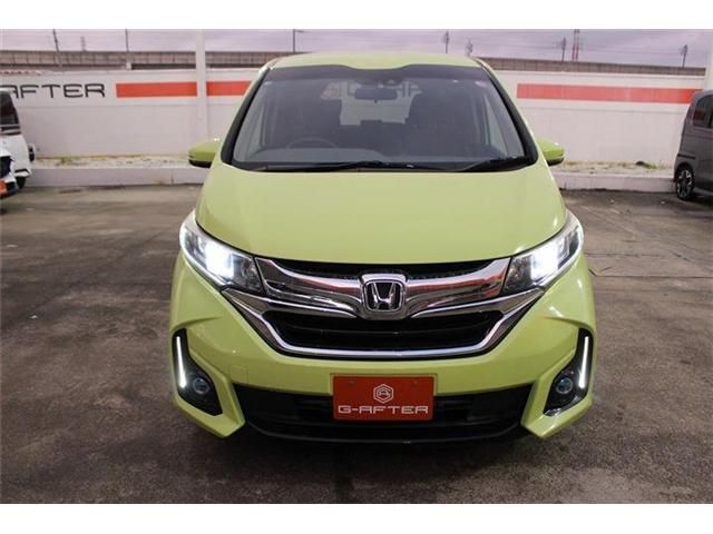 HONDA FREED plus HYBRID 2016