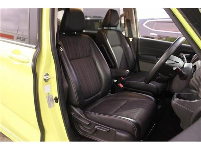 HONDA FREED plus HYBRID 2016