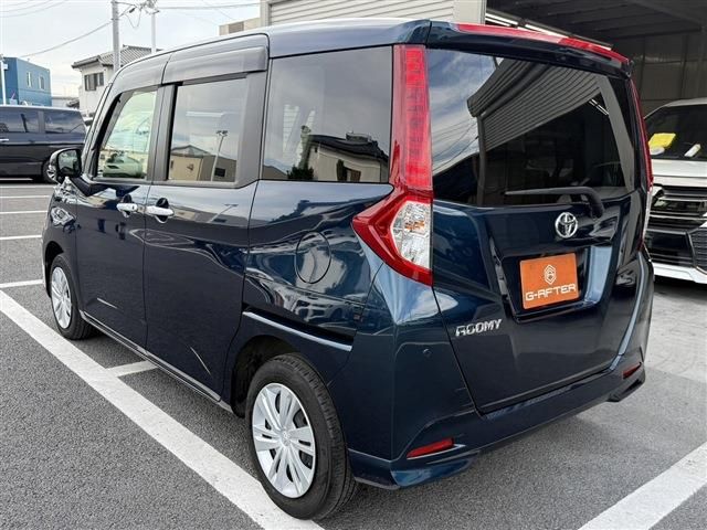 TOYOTA ROOMY 2020