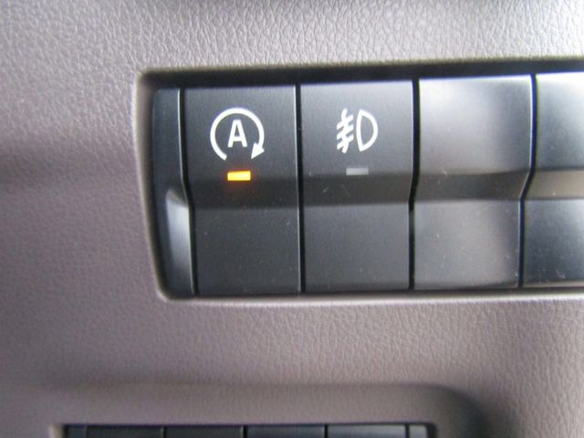 MITSUBISHI CANTER 2025