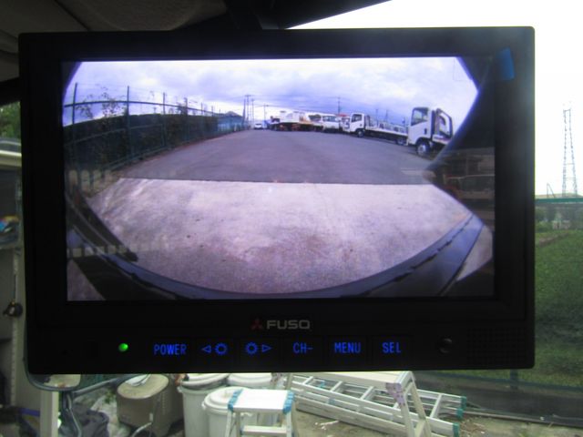 MITSUBISHI CANTER 2025