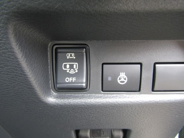 MITSUBISHI DELICA MINI 2025