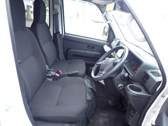 DAIHATSU HIJET CARGO 2020