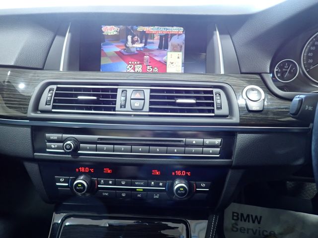 BMW BMW 5series TOURING 2016