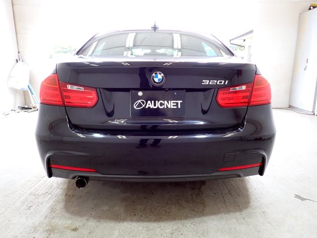 BMW BMW 3series sedan 2013