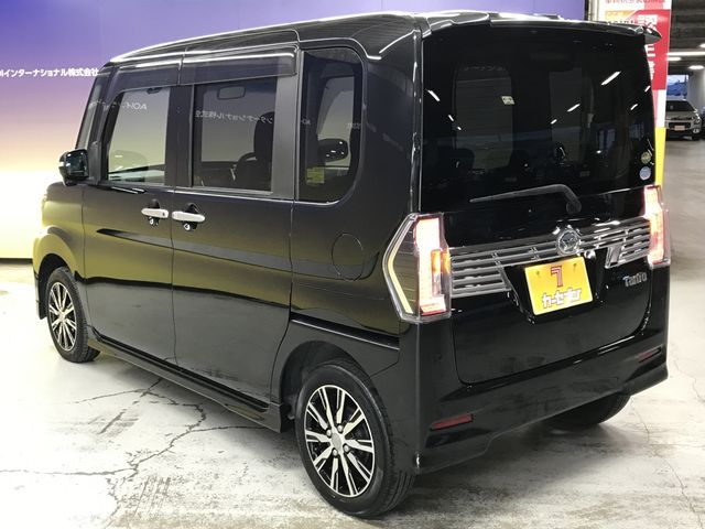 DAIHATSU TANTO CUSTOM 2017