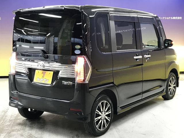 DAIHATSU TANTO CUSTOM 2017