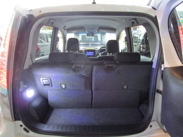 DAIHATSU MOVE CUSTOM 4WD 2013