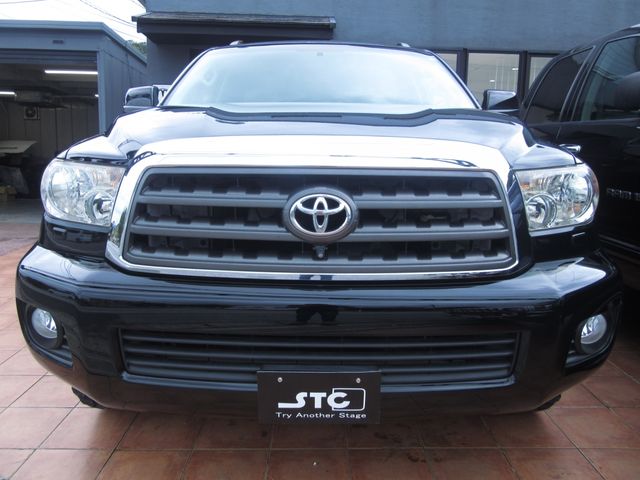 TOYOTA SEQUOIA 4WD 2013