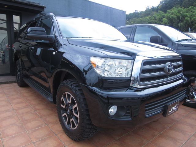 TOYOTA SEQUOIA 4WD 2013