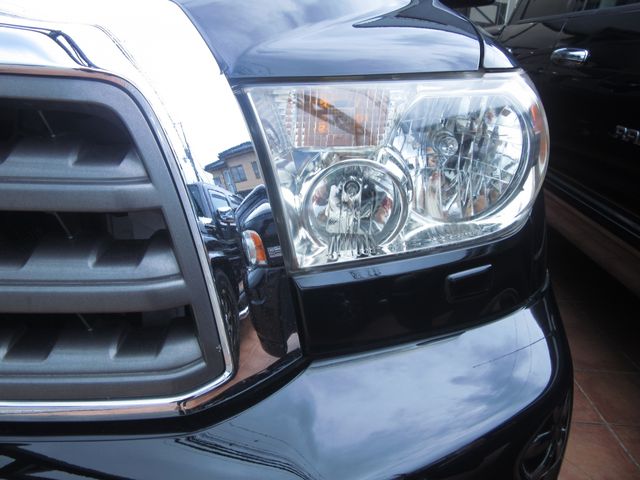 TOYOTA SEQUOIA 4WD 2013