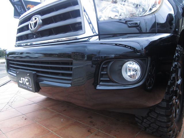 TOYOTA SEQUOIA 4WD 2013