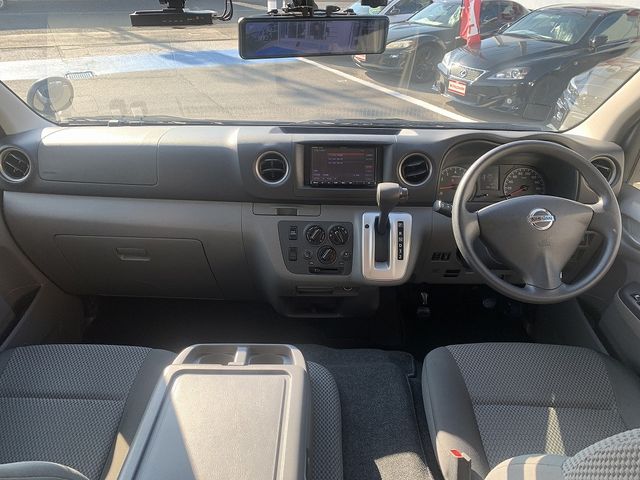 NISSAN CARAVAN van 4WD 2020