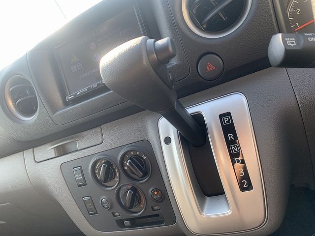 NISSAN CARAVAN van 4WD 2020