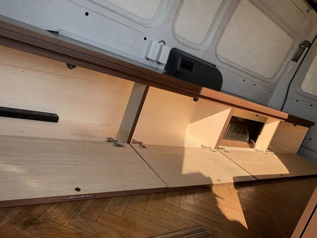 NISSAN CARAVAN van 4WD 2020