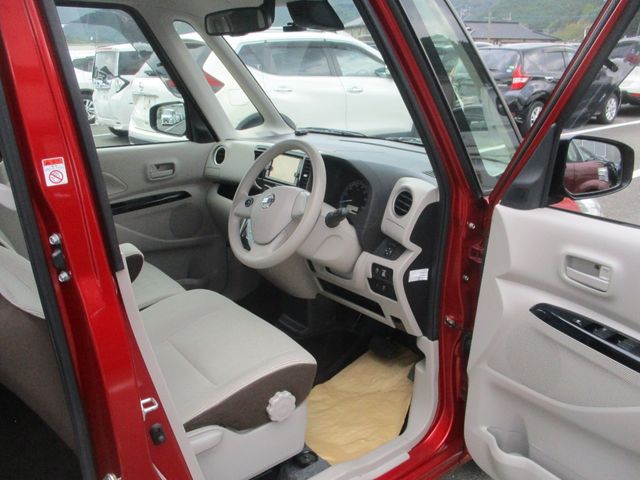 NISSAN DAYZ ROOX 2019