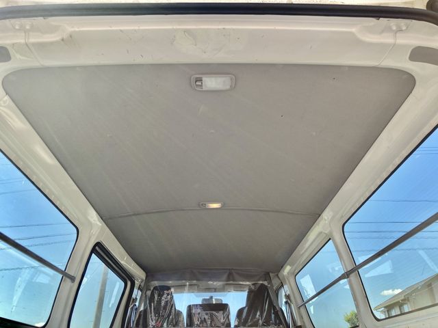 TOYOTA HIACE van 4WD 2014