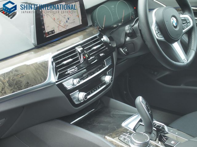 BMW BMW 5series sedan 2018