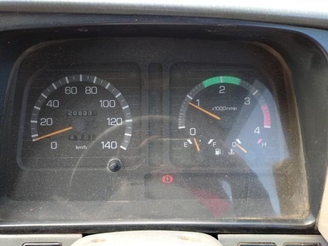 MITSUBISHI CANTER 2001