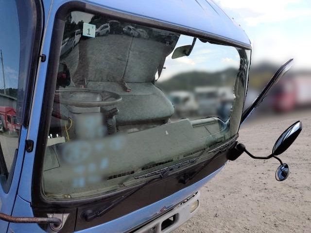 MITSUBISHI CANTER 2001