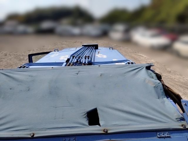 MITSUBISHI CANTER 2001