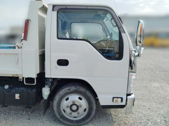 ISUZU ELF 2021