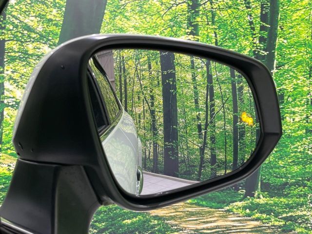 TOYOTA HARRIER HYBRID 2020