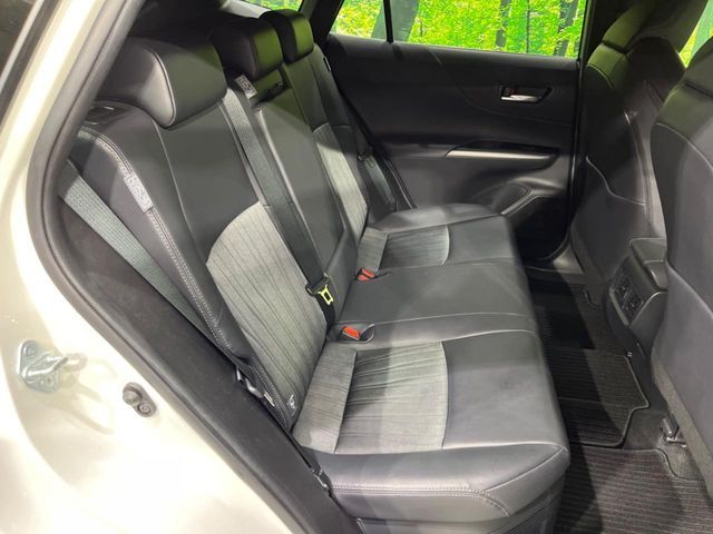 TOYOTA HARRIER HYBRID 2020