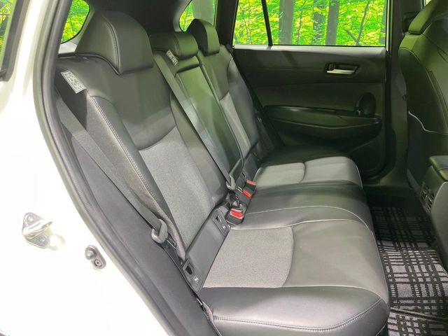 TOYOTA COROLLA CROSS HYBRID 2024