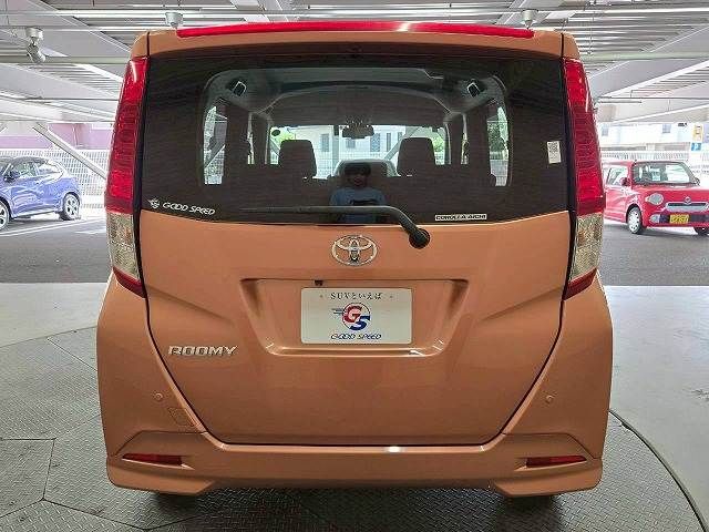 TOYOTA ROOMY 2018
