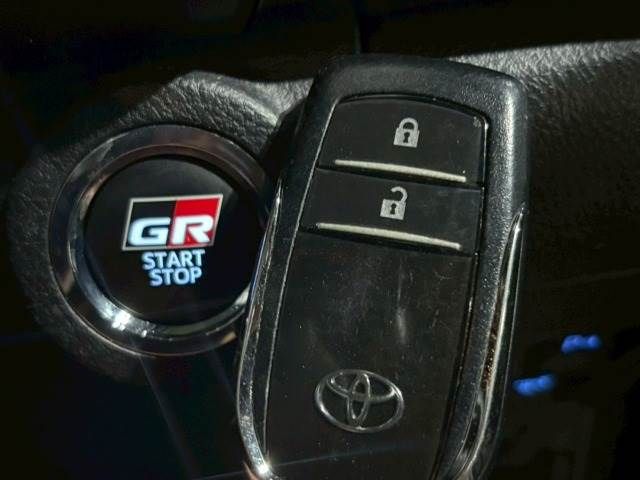 TOYOTA HILUX 4WD 2022