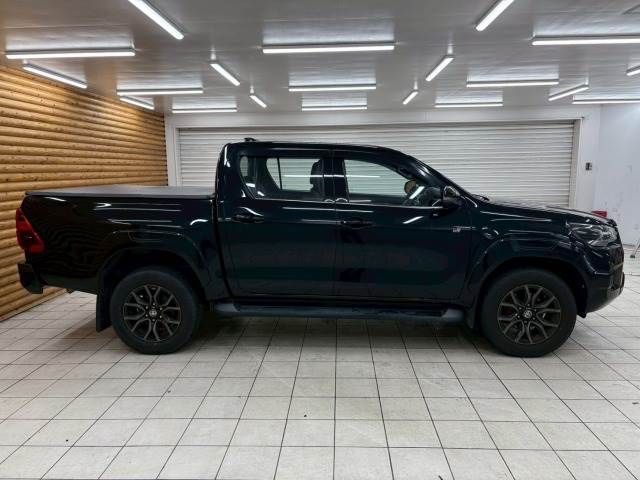TOYOTA HILUX 4WD 2022
