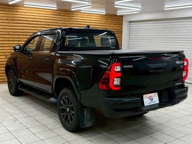 TOYOTA HILUX 4WD 2022