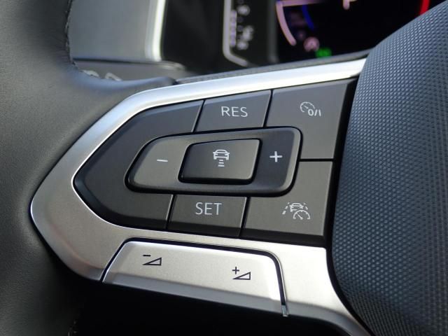 VOLKSWAGEN VOLKSWAGEN T-Roc 2025