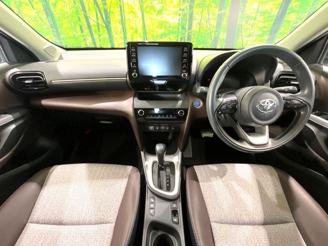 TOYOTA YARIS CROSS HYBRID 2021