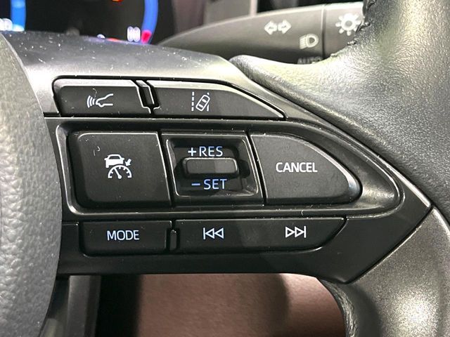 TOYOTA YARIS CROSS HYBRID 2021