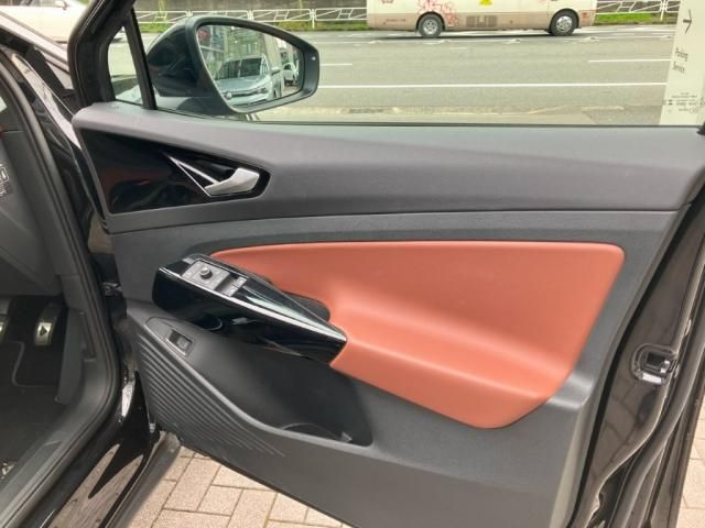 VOLKSWAGEN VOLKSWAGEN ID.4 2024