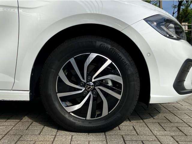 VOLKSWAGEN VOLKSWAGEN POLO 2024