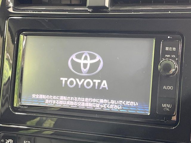 TOYOTA PRIUS 2016